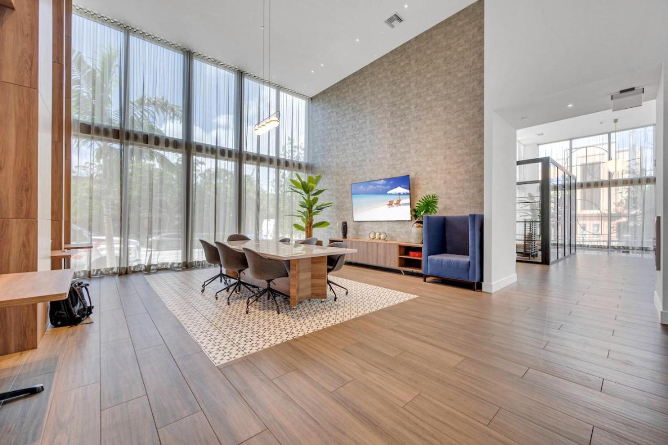 Ferienwohnung Modern Unit Mins From Brickell With Free Parking Miami Exterior foto